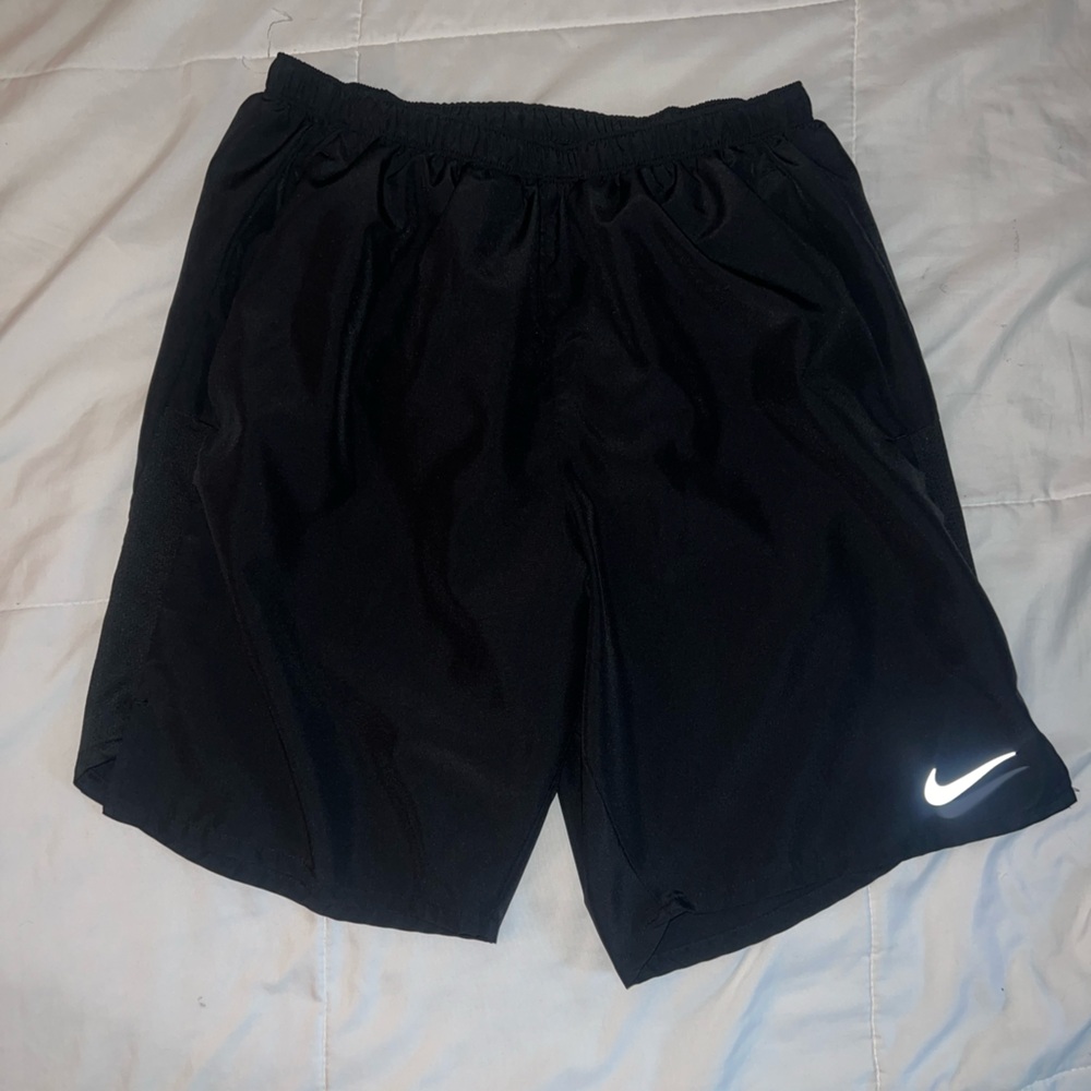Men’s Nike shorts medium